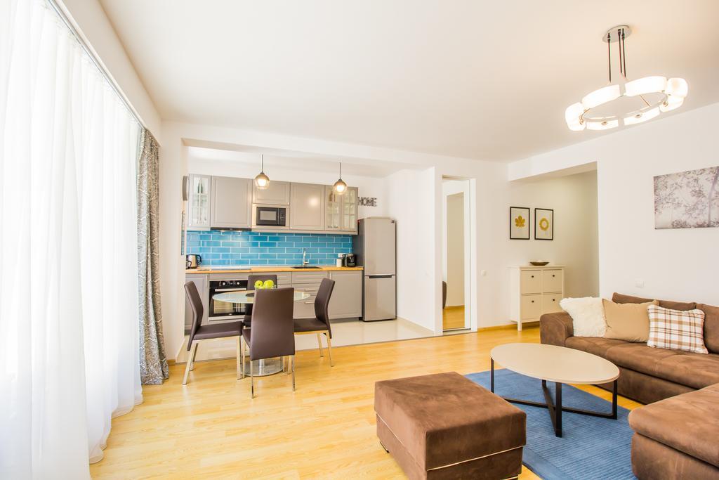Seasons Mountain Suite บราชอฟ ภายนอก รูปภาพ