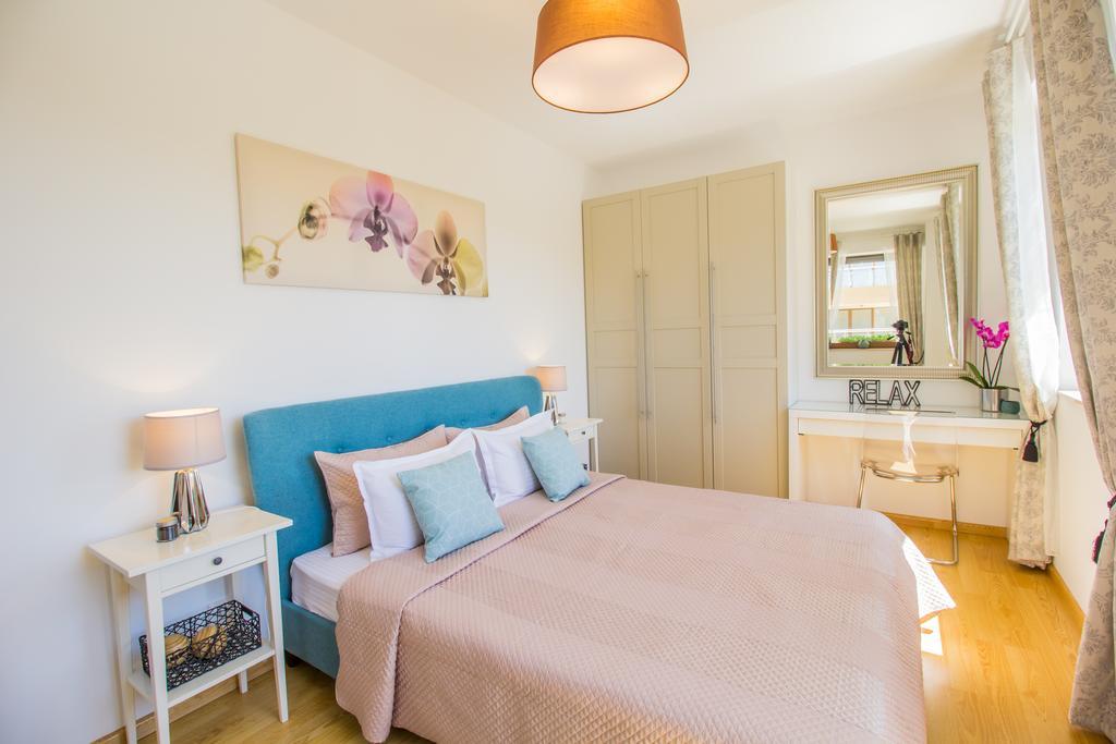 Seasons Mountain Suite บราชอฟ ภายนอก รูปภาพ