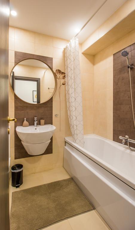 Seasons Mountain Suite บราชอฟ ภายนอก รูปภาพ